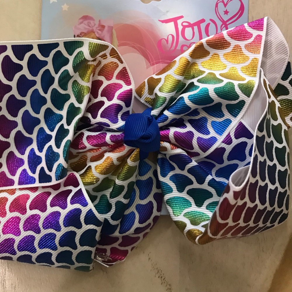JoJo Siwa Mermaid Bow Rainbow